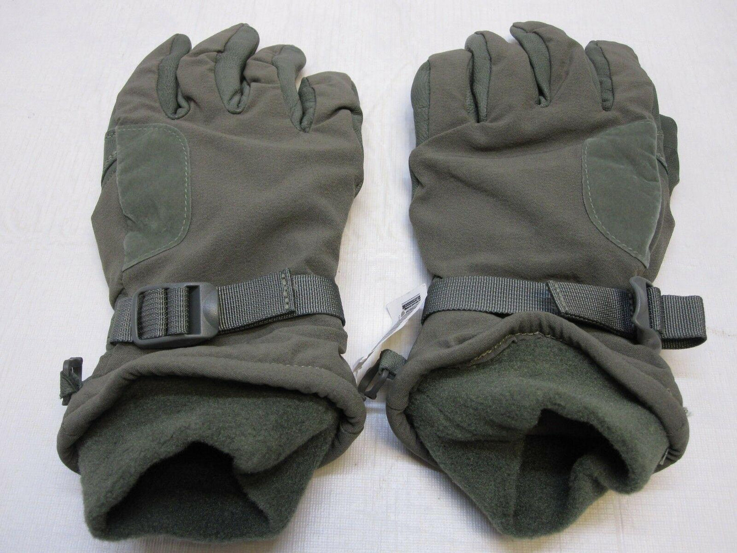 ARMY GLOVES FOLIAGE GREEN COLD/WET INTERMEDIATE GLOVE SMALL 8415-01-539-8053 - Centex Military Gear