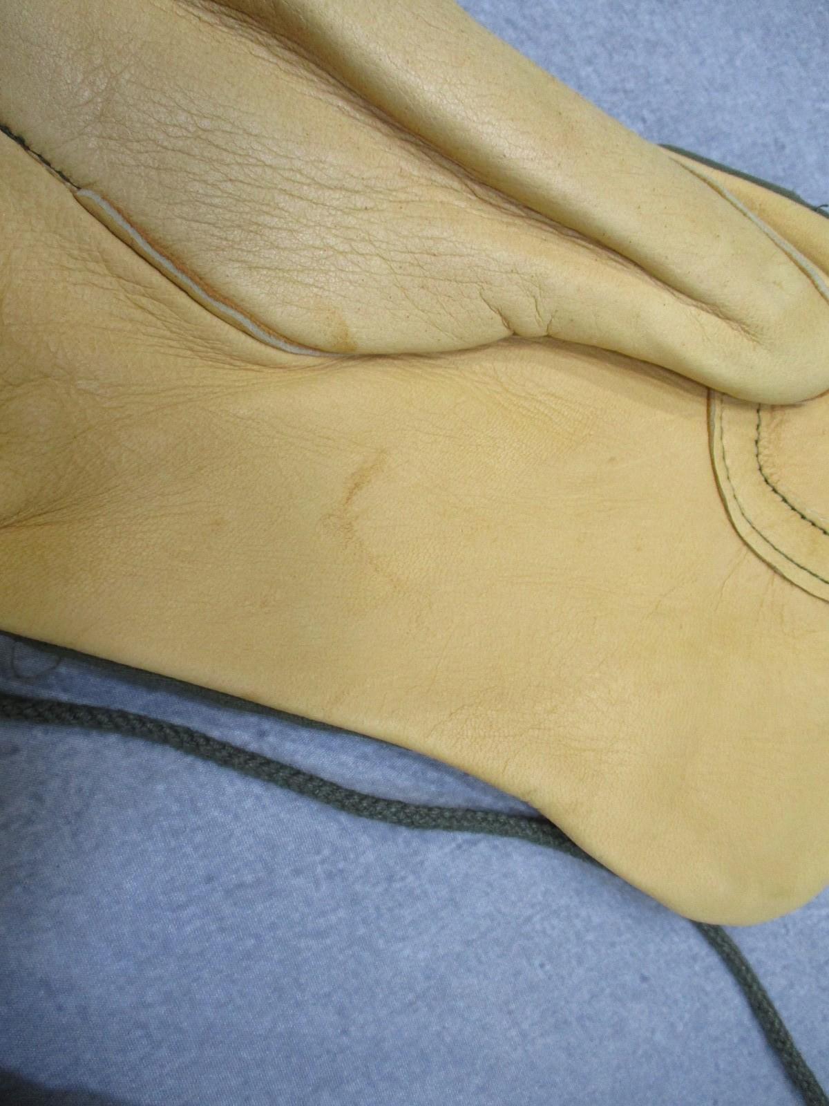 US Military Cold Weather Trigger Finger Mitten Shells Gloves Medium NO INSERTS