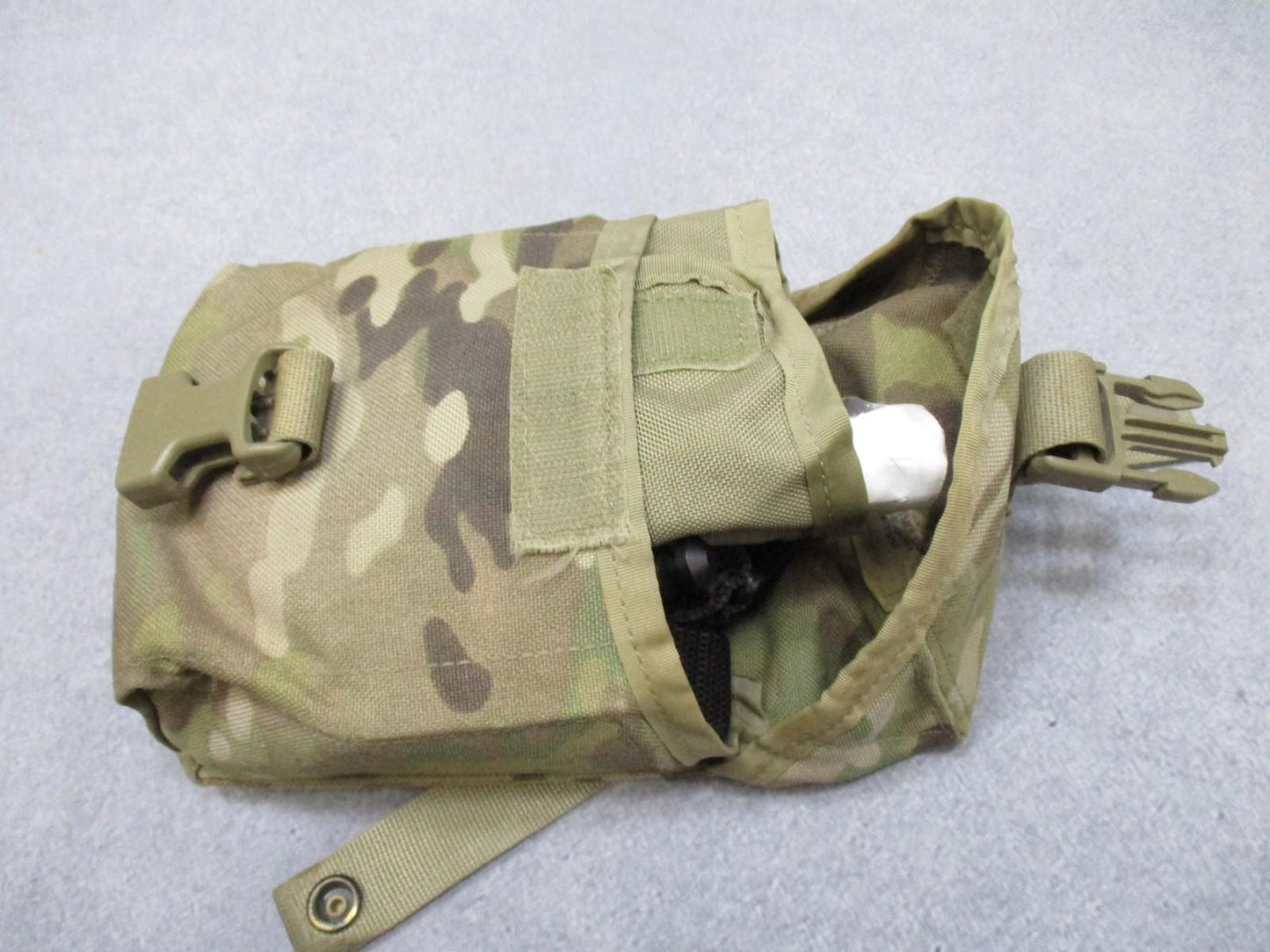 SEKRI IFAK First Aid Kit MultiCam Pouch SOF Tourniquet Trauma Bandage Gloves