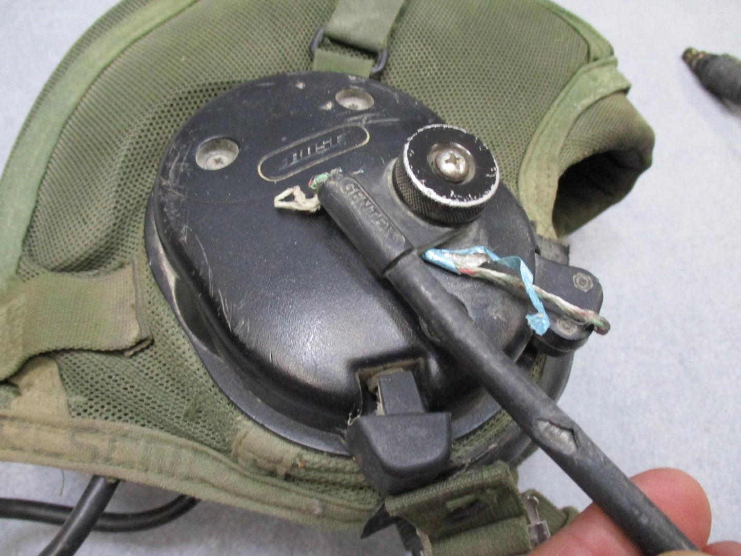 US Military Combat Vehicle Headset Bose H-374(V)VRC Large - For Parts