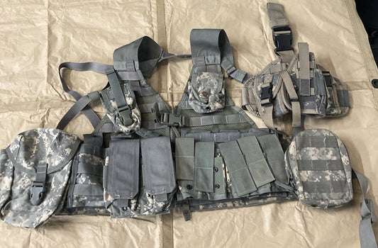 Army Issue Squad Leader Grenadier Set Acu Camo UCP Rifleman Set Iraq War