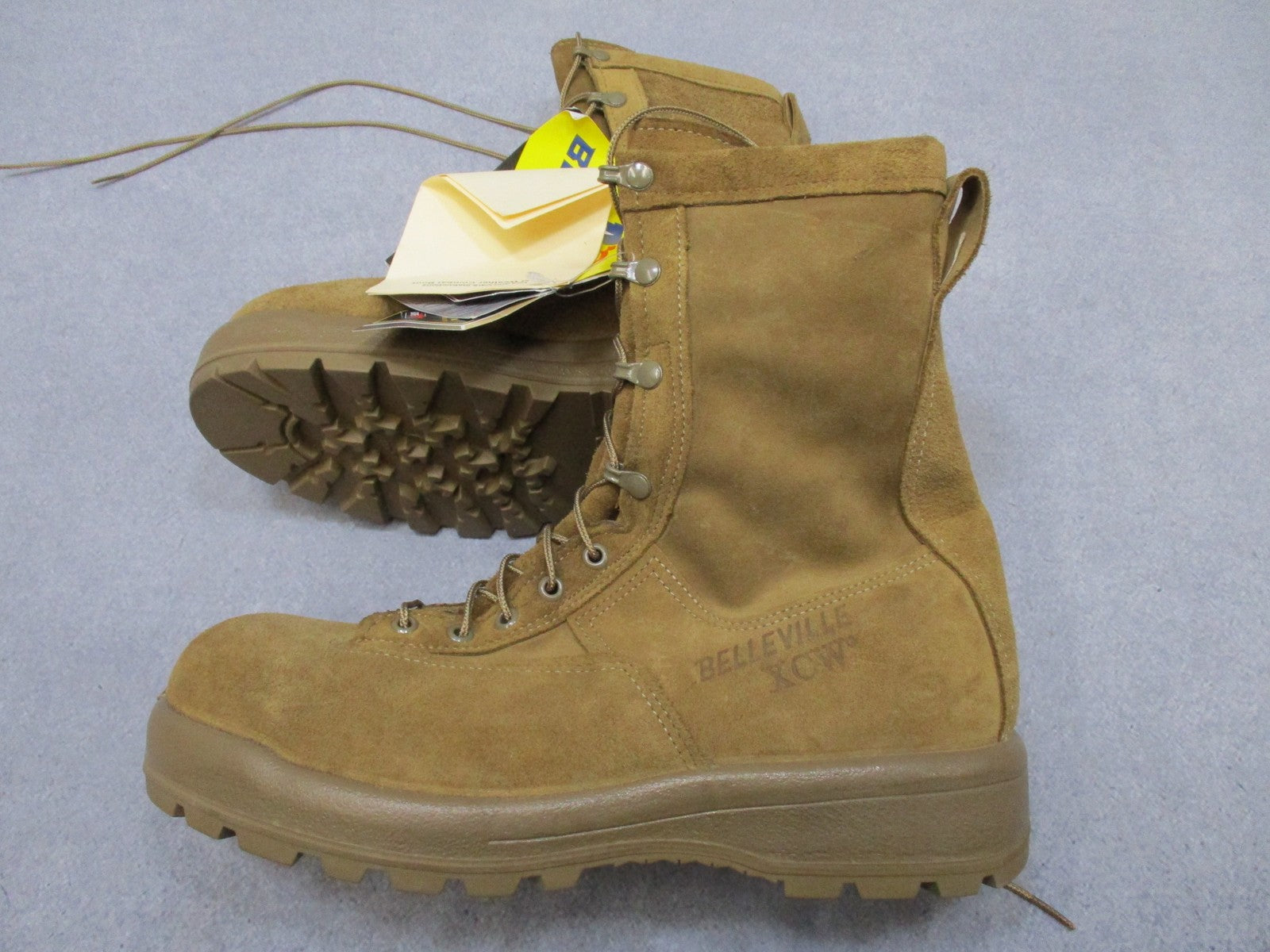 Men's Belleville C755A cold weather boots with Gore-Tex and Vibram sole, size 11, featuring durable waterproof design.