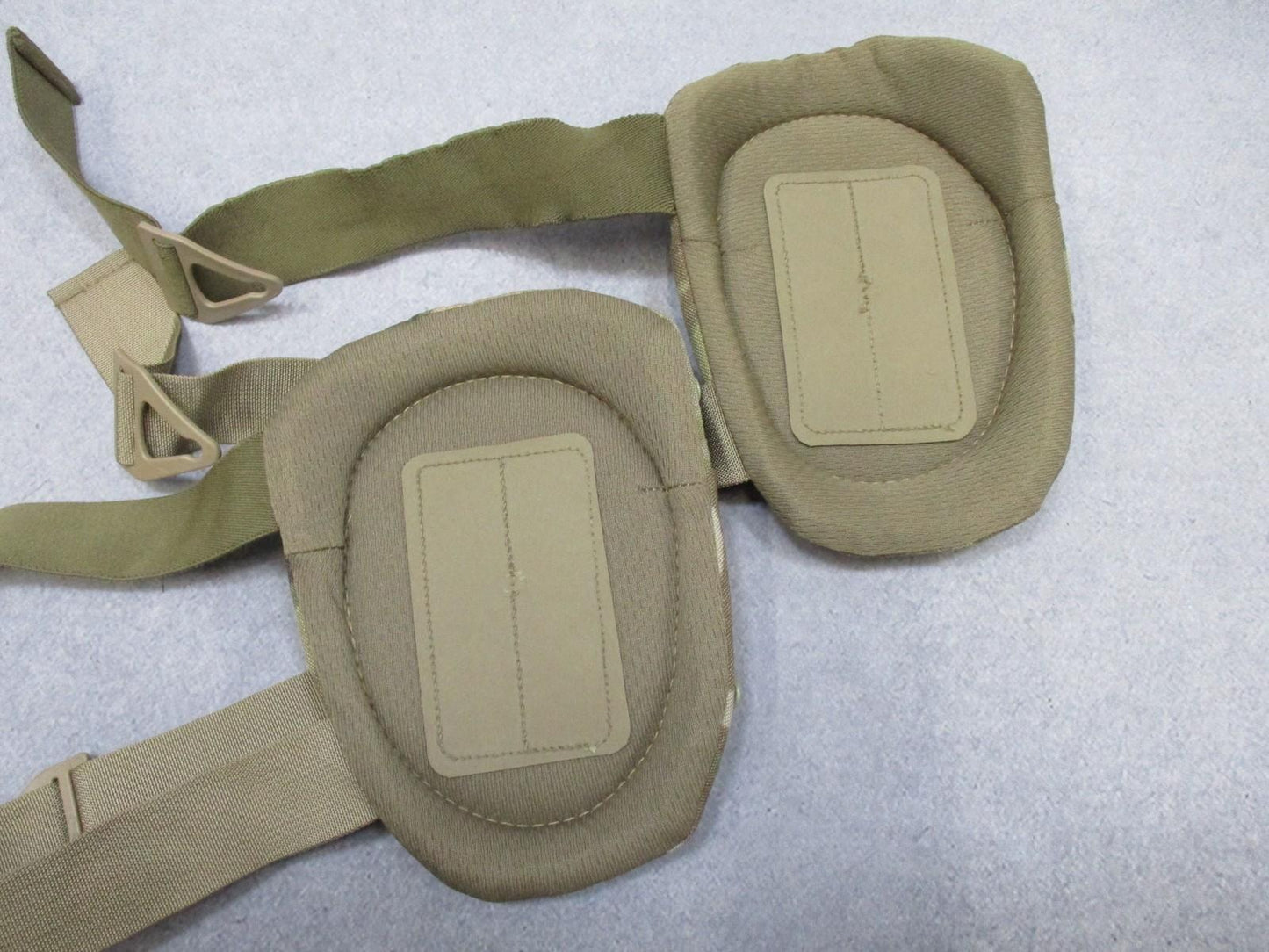 USGI Tactical Knee Pads Pair Adjustable Padded Multi-Camouflage Used Army OCP