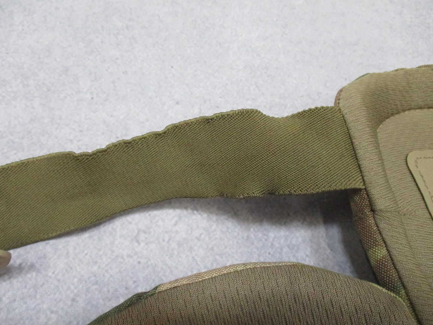 USGI Tactical Knee Pads Pair Adjustable Padded Multi-Camouflage Used Army OCP