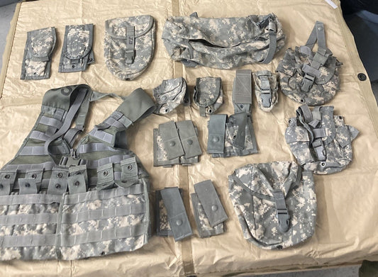 Iraq War Gear Acu Camo Vest Tactical Lot Molle Gear Lot Set