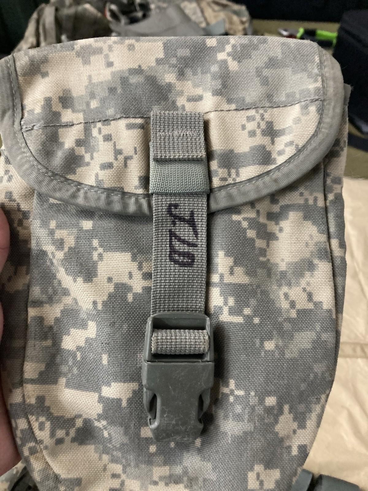 Iraq War Gear Acu Camo Vest Tactical Lot Molle Gear Lot Set