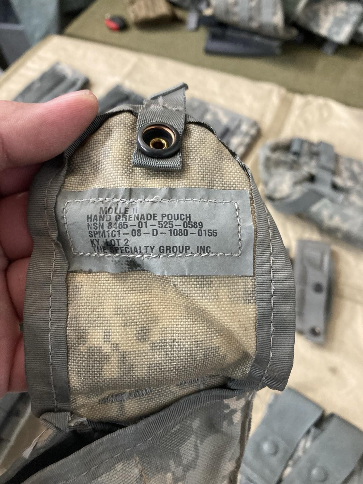 Iraq War Gear Acu Camo Vest Tactical Lot Molle Gear Lot Set