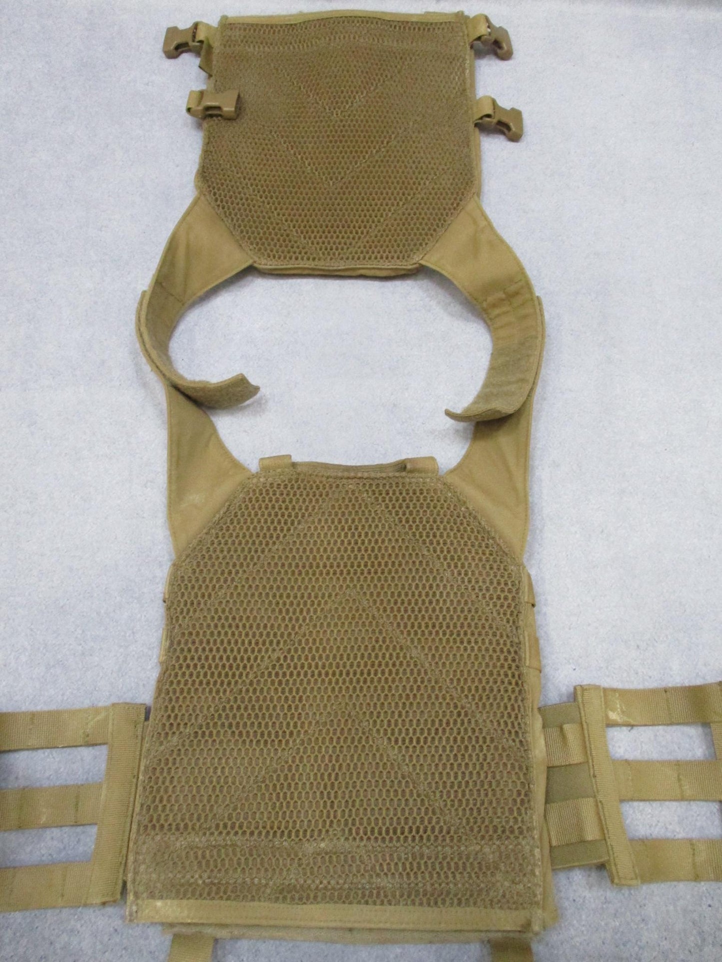 Warrior Assault Systems Recon Plate Carrier Coyote Brown S/M MOLLE Vest - Centex Military Gear