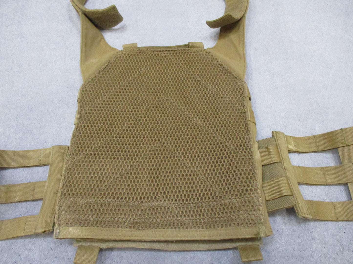 Warrior Assault Systems Recon Plate Carrier Coyote Brown S/M MOLLE Vest - Centex Military Gear