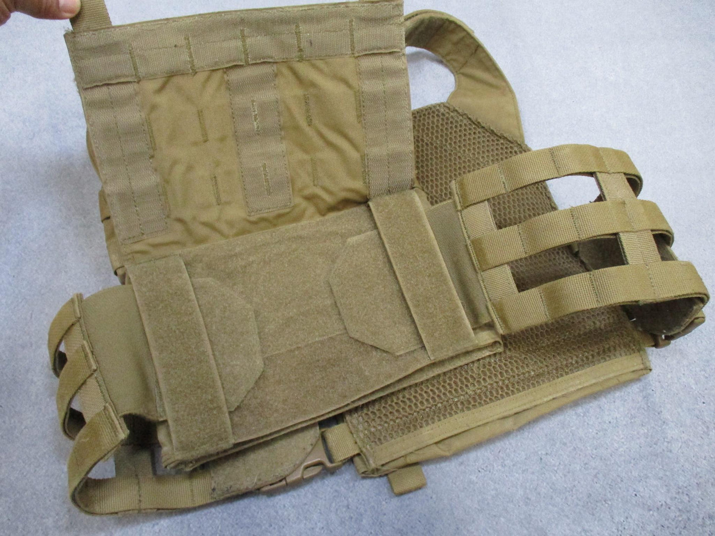Warrior Assault Systems Recon Plate Carrier Coyote Brown S/M MOLLE Vest - Centex Military Gear