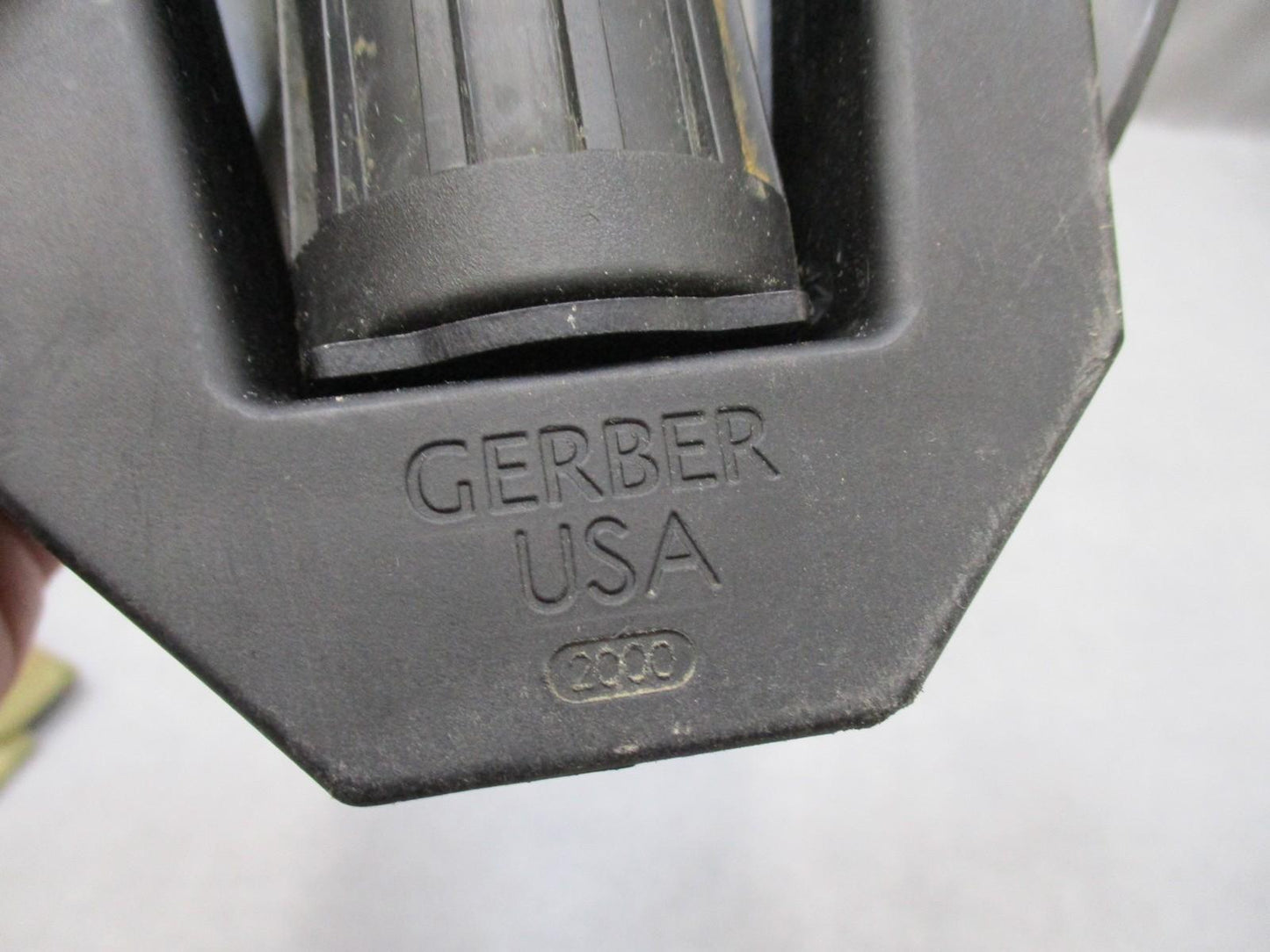 Gerber E-Tool Folding Shovel Camping Entrenching Tool w/ MOLLE Pouch Serrated - Centex Military Gear