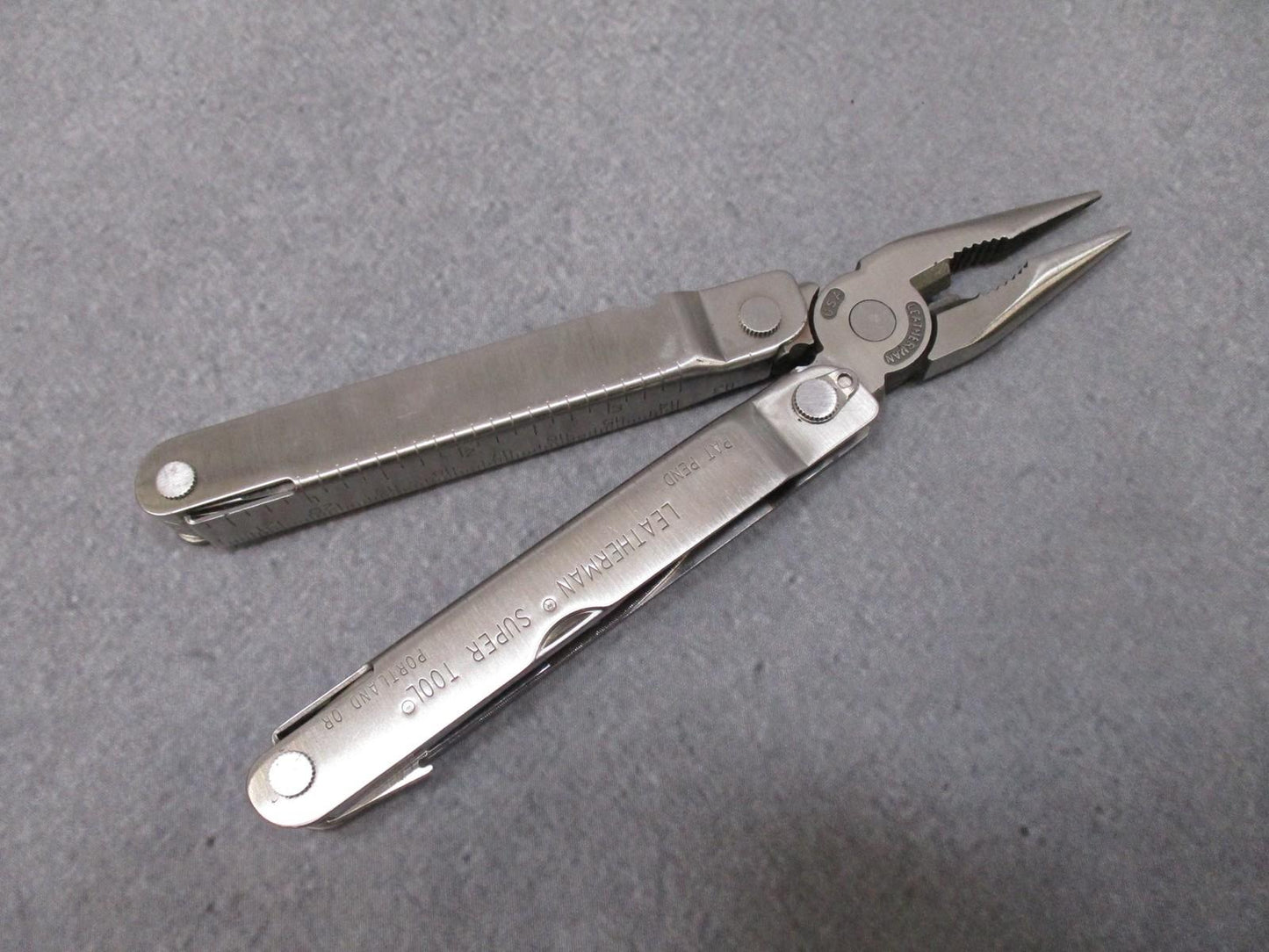 Leatherman Super Tool Multi-Tool Pliers Knife Saw Screwdriver USA - NO SHEATH - Centex Military Gear