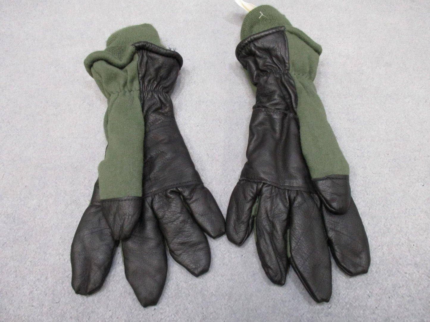 US Military HAU-15/P Intermediate Cold Flyer's Gloves Size 9 Leather Fabric - Centex Military Gear