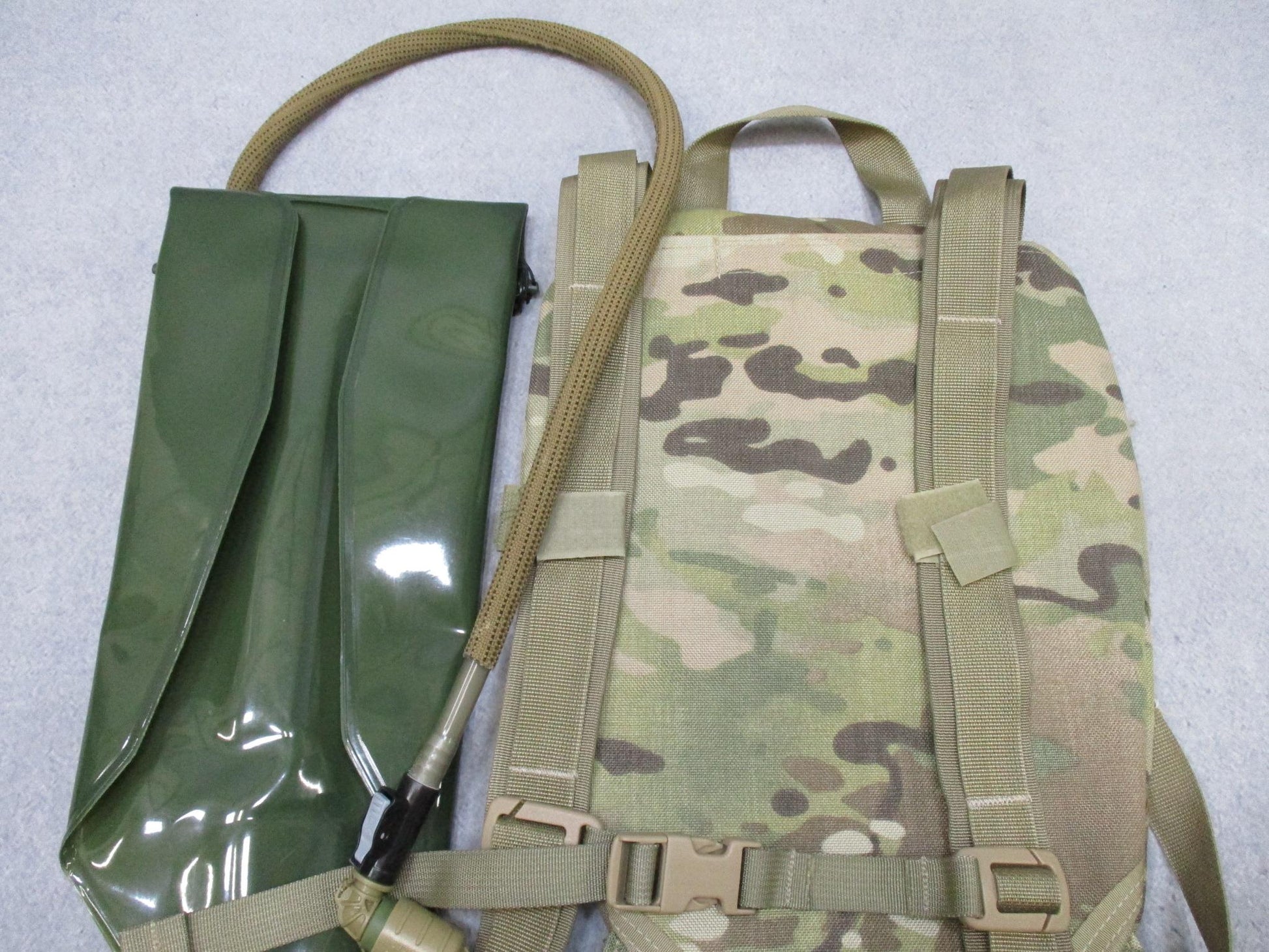 Source Low Profile Rider Hydration Pack Backpack MultiCam w/ Bladder - Centex Military Gear