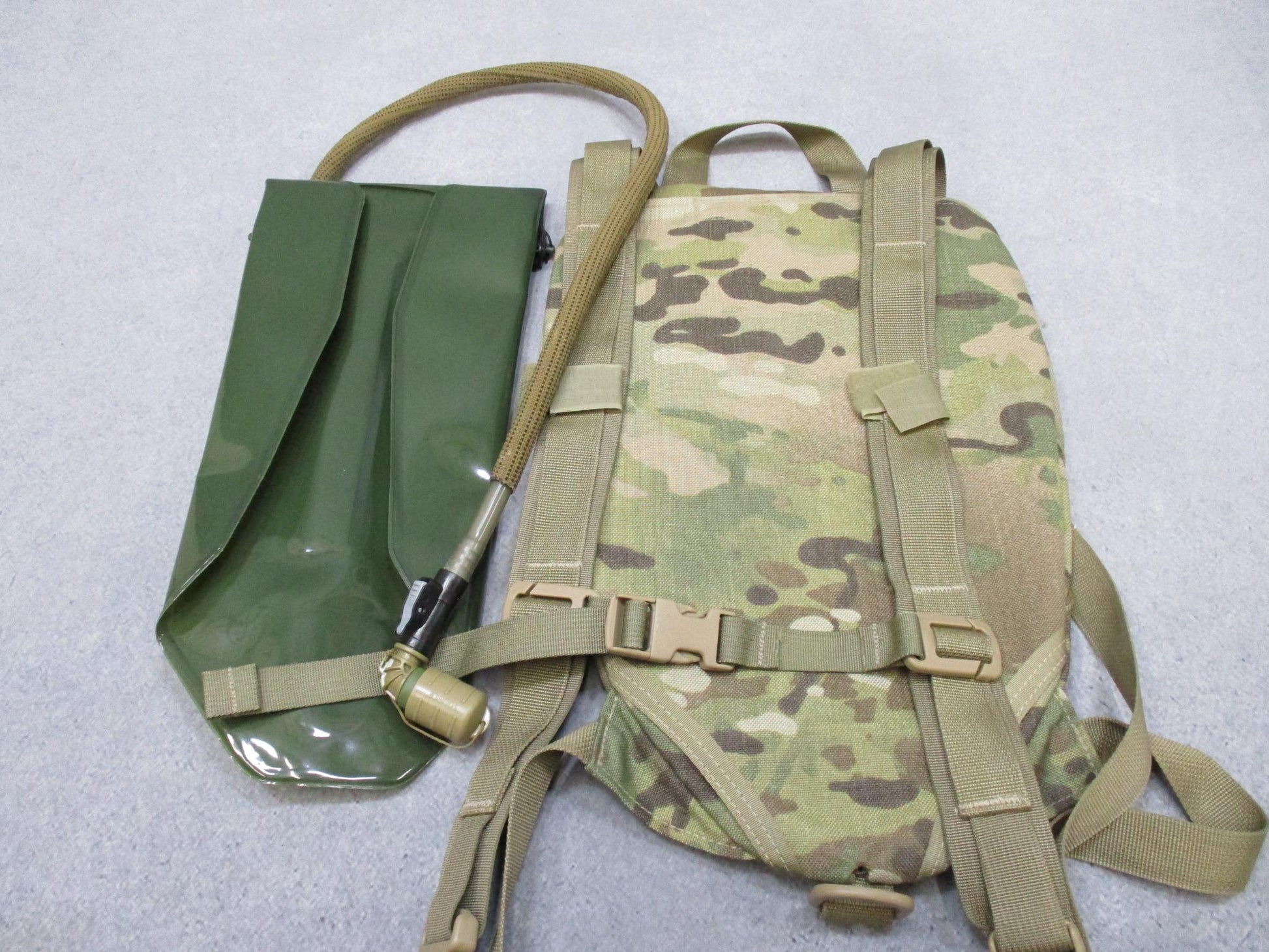Source Low Profile Rider Hydration Pack Backpack MultiCam w/ Bladder - Centex Military Gear