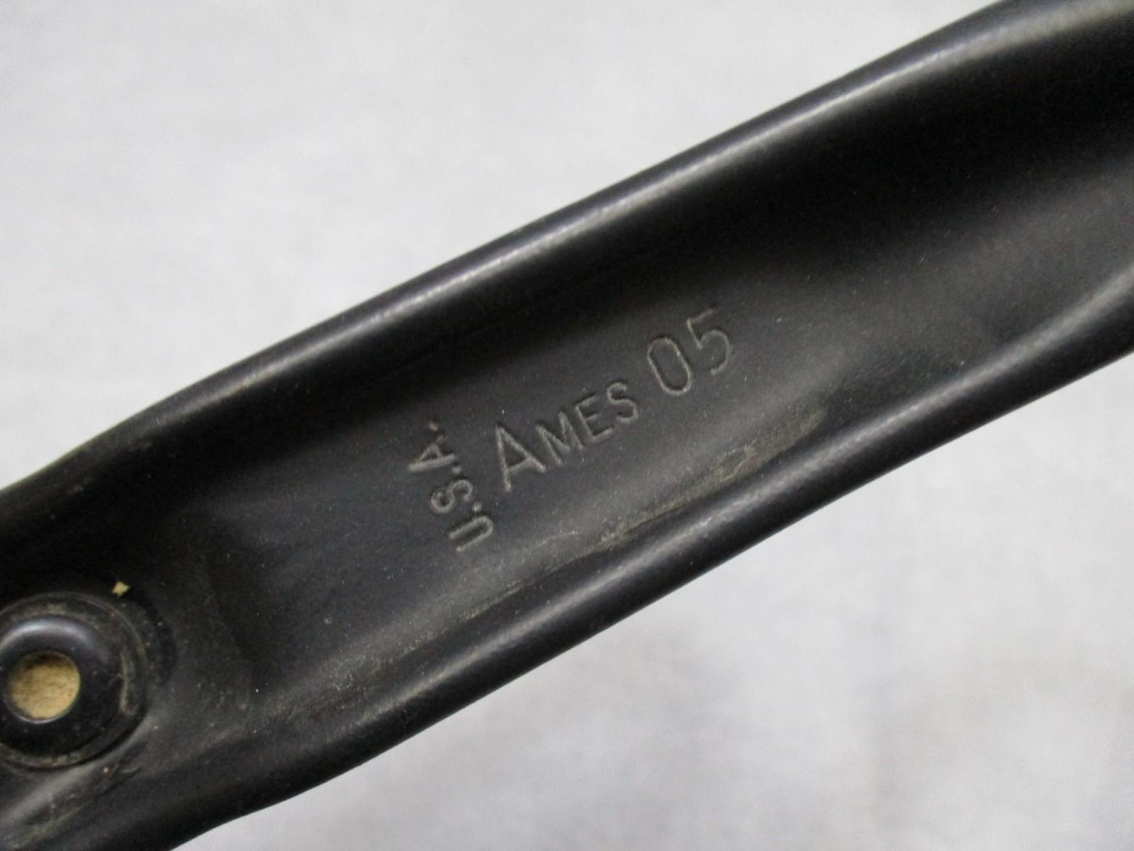 Centex Military Gear Ames folding shovel with pouch, serrated edge, suitable for camping and hiking, U.S. military-style E-Tool