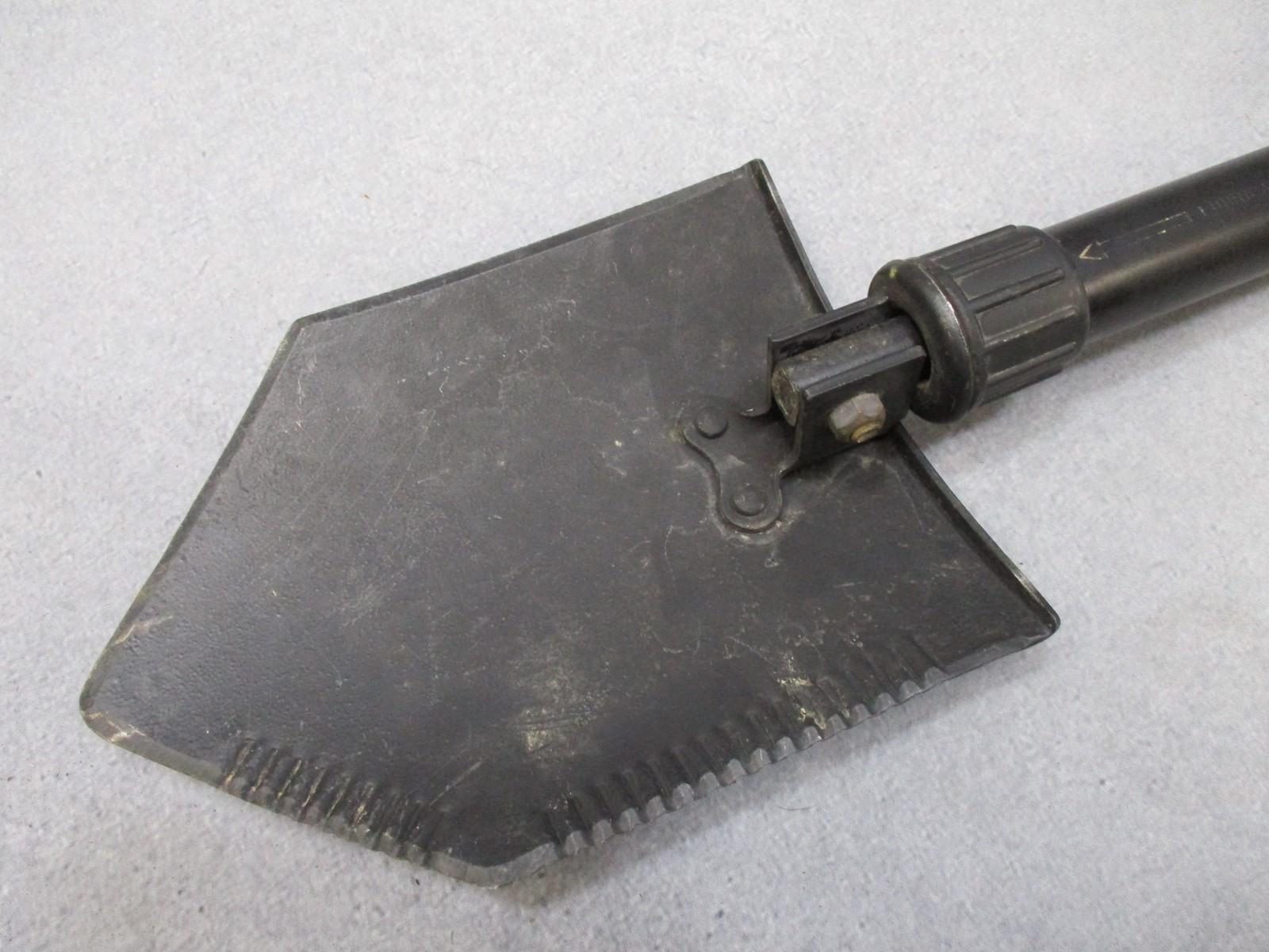 Centex Military Gear Ames folding shovel with pouch, serrated edge, suitable for camping and hiking, U.S. military-style E-Tool