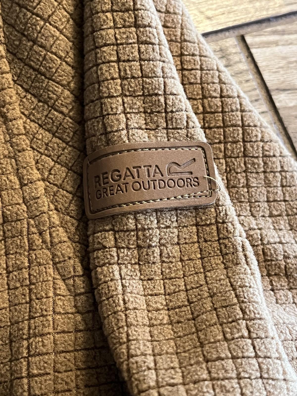 Men's Regatta Great Outdoors fleece waffle jacket in size L, full zip, in coyote tan, by Centex Military Gear.