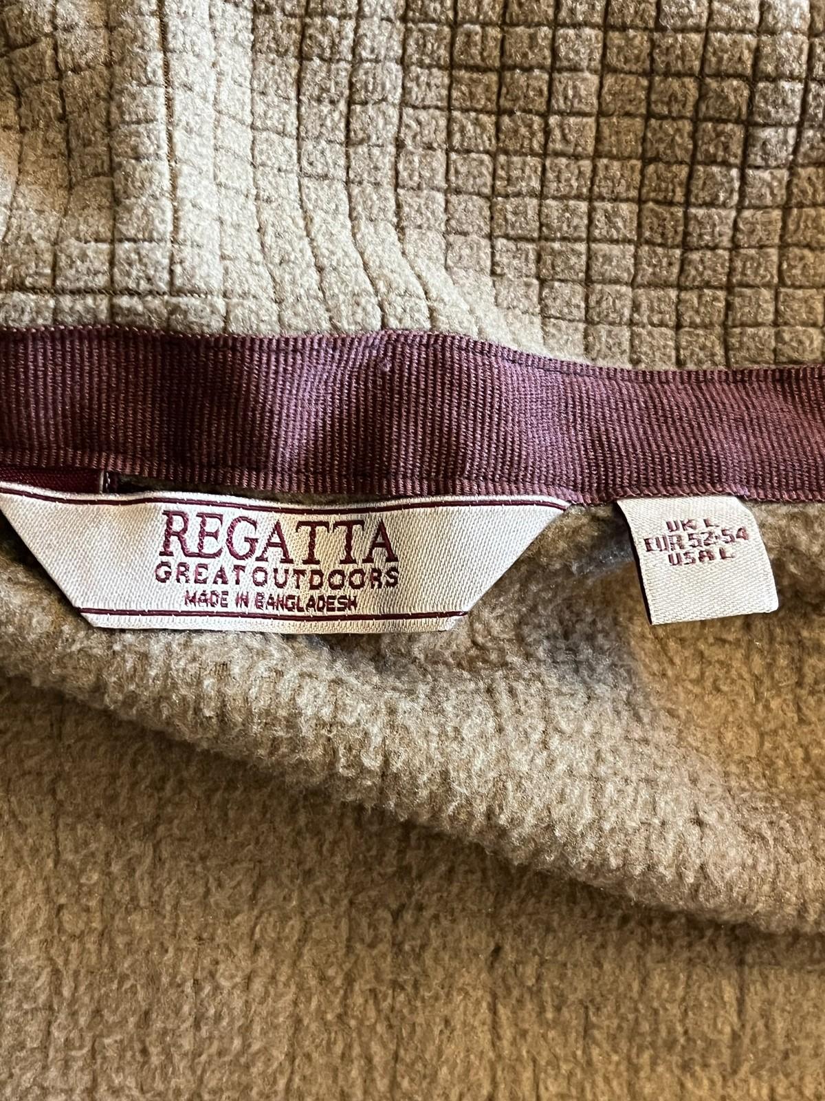 Men's Regatta Great Outdoors fleece waffle jacket in size L, full zip, in coyote tan, by Centex Military Gear.
