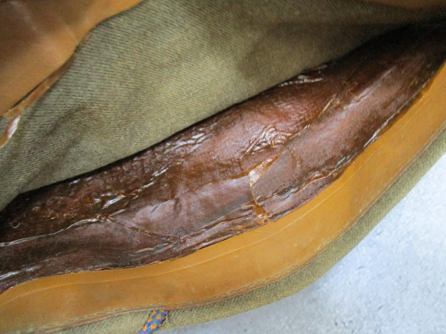 WWII USAAF Garrison Cap with Technical Training Command DUI and SUSTINEO ALIS insignia, military-style hat by Centex Military Gear