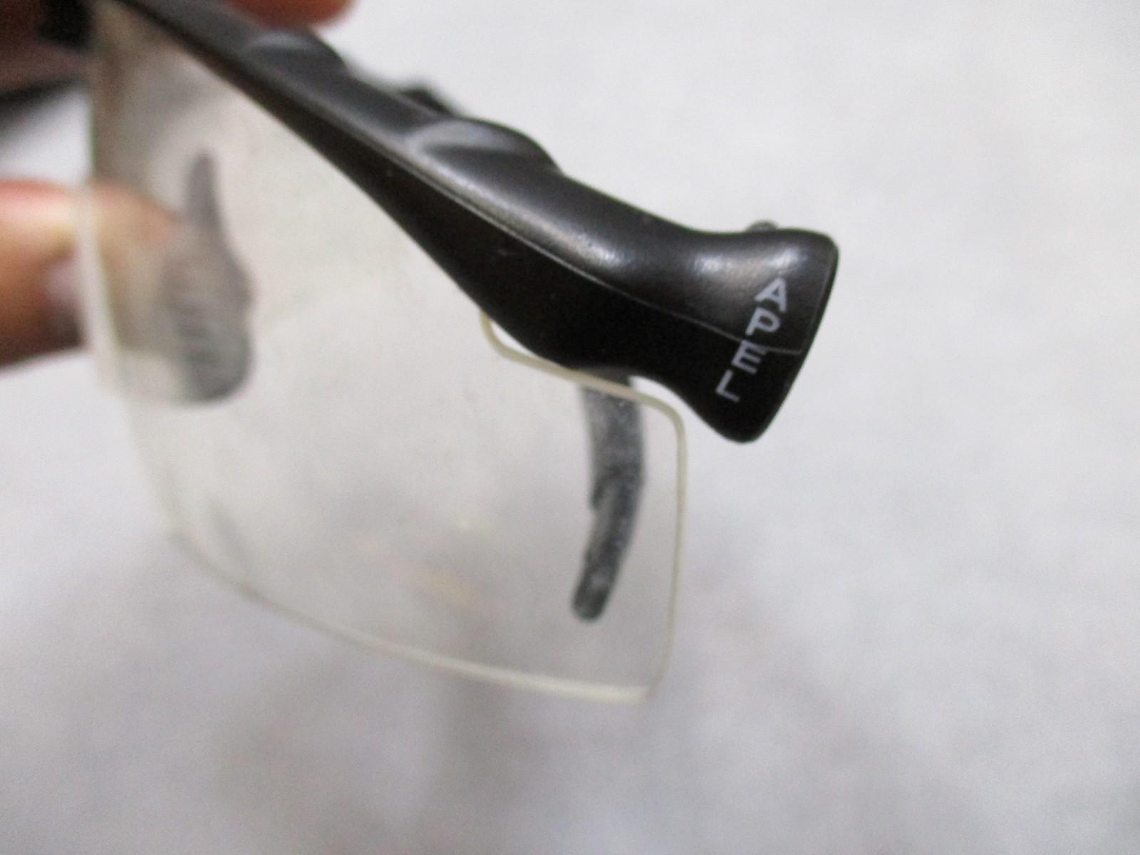 Oakley SI M Frame 2.0 ballistic safety glasses kit with multiple lenses and case, designed for military and tactical use.