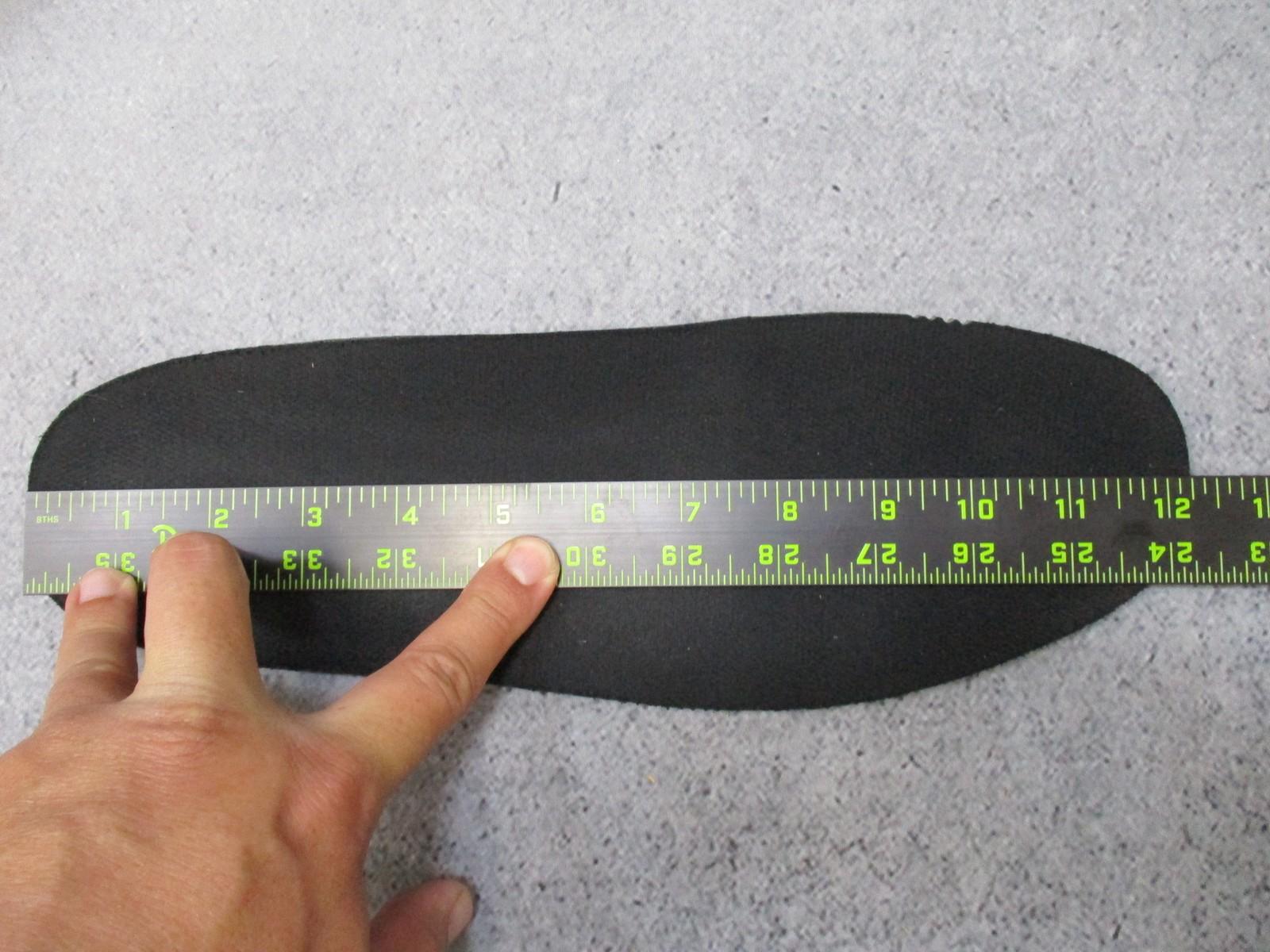 Desert tan Altama USGI military combat boots in size 11.5 with suede upper and Vibram sole, crafted for durability and rugged use.