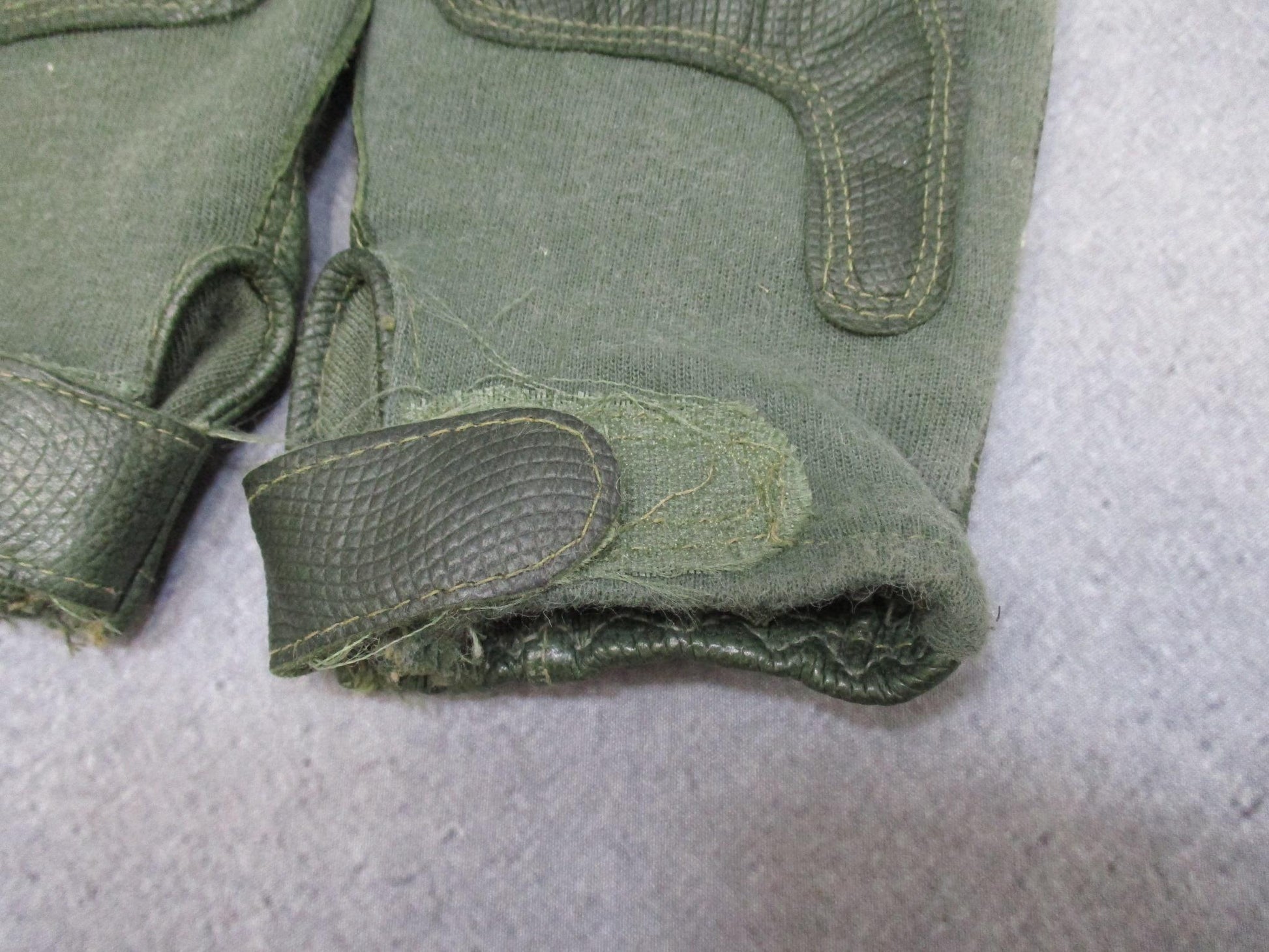 Green goatskin leather tactical duty glove in medium size, designed for military combat use by Centex Military Gear.