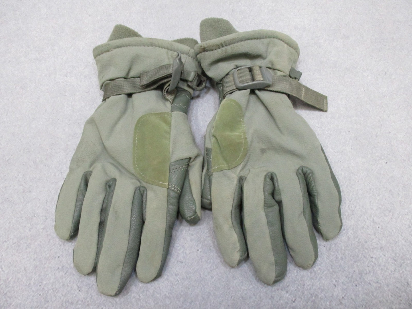 USGI Army issue cold and wet weather gloves in small size, men's and women's, made by Centex Military Gear.