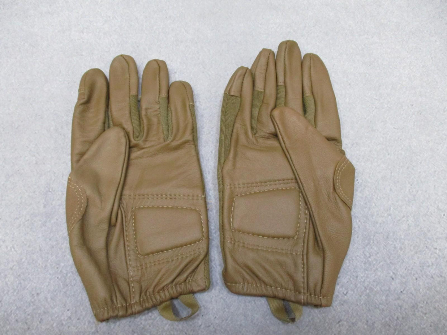 Coyote brown Advanced Combat Gloves Type II by Centex Military Gear, large size, new, with tactical design and reinforced knuckles.