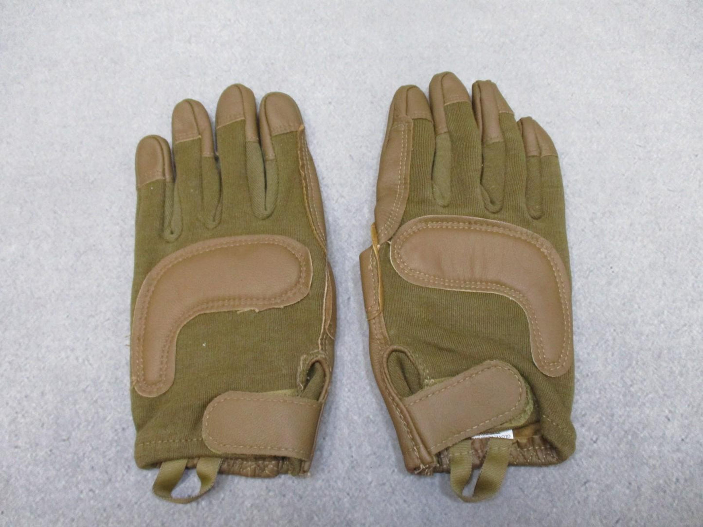 Army HWI Gear ACG-II-300 advanced combat gloves in coyote brown, size large, with reinforced knuckles and tactical design.