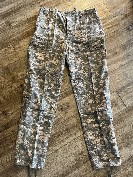 Centex Military Gear Propper Army Combat Uniform ACU pants in digital camouflage, flame resistant, X-Large XX-Long fit.