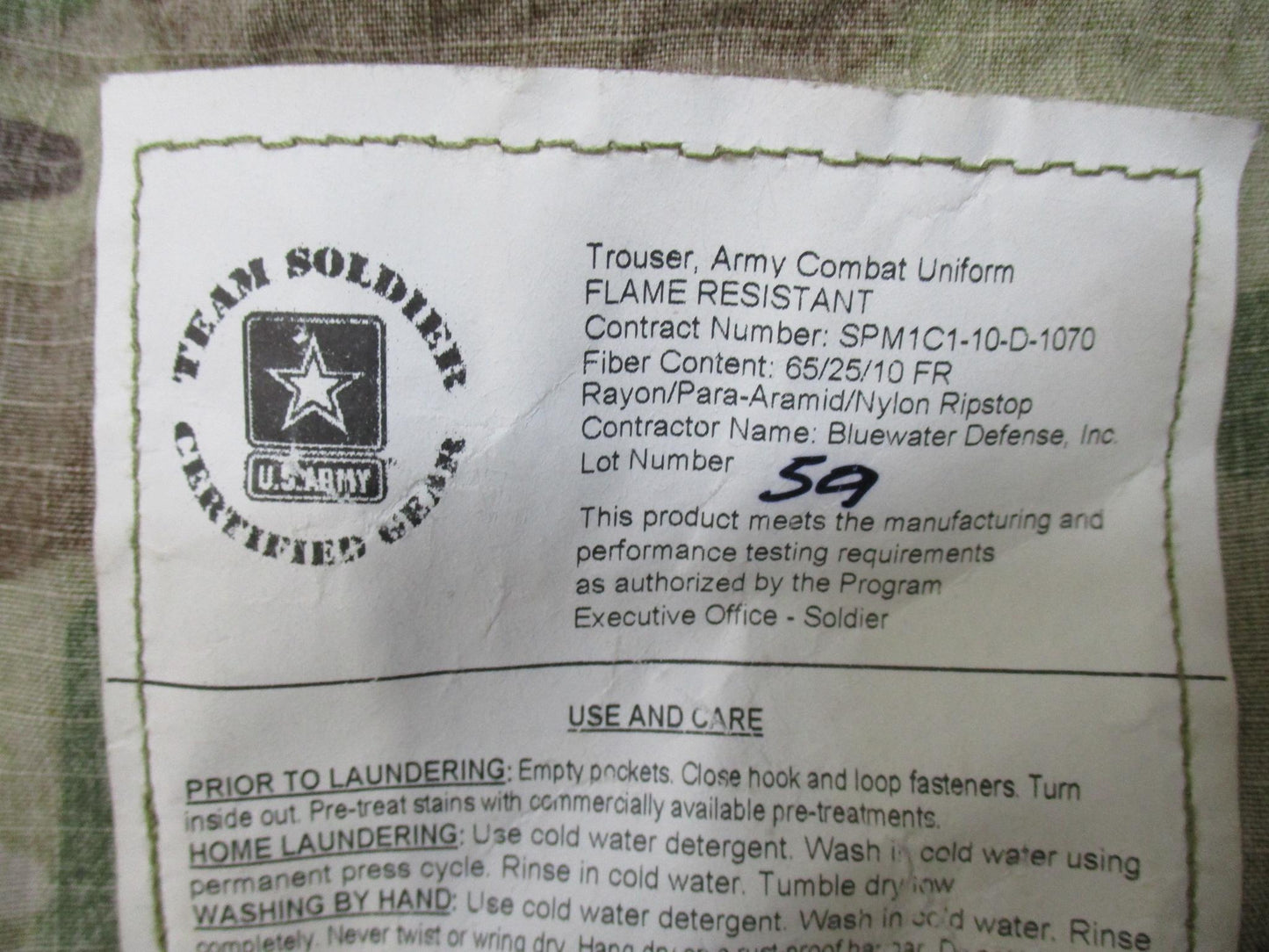 US Army ACU Flame Resistant Combat Trousers Medium Regular MultiCam Cargo Pants