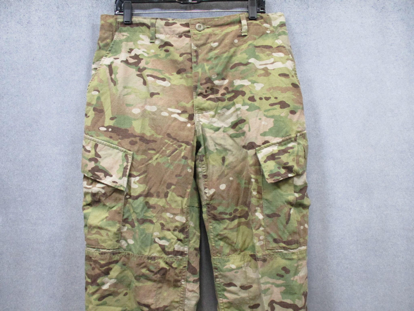 US Army ACU Flame Resistant Combat Trousers Medium Regular MultiCam Cargo Pants