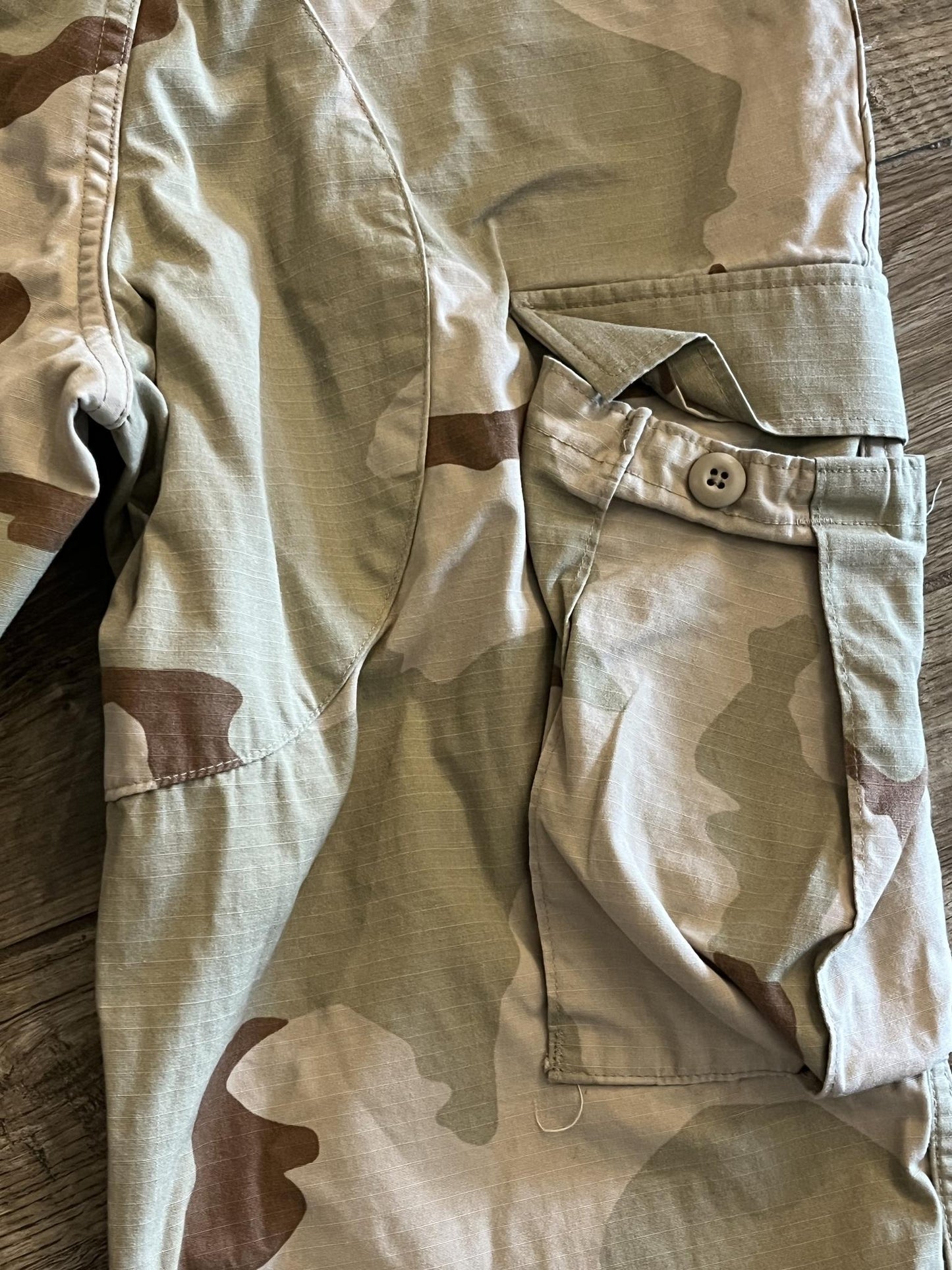 Propper DCU Desert Camo Combat Cargo Pants Medium Regular 50% Nylon 50% Cotton