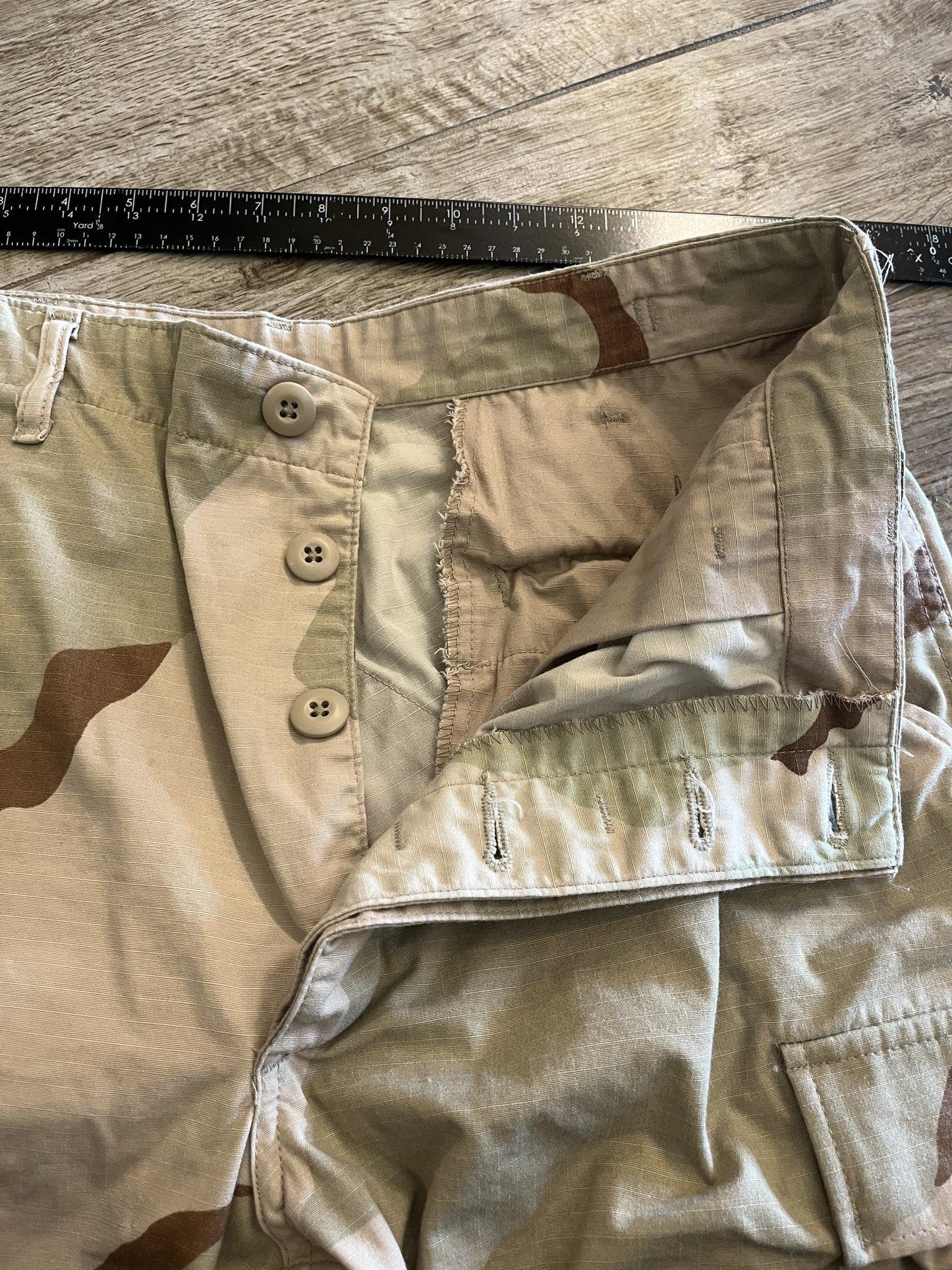 Propper DCU Desert Camo Combat Cargo Pants Medium Regular 50% Nylon 50% Cotton