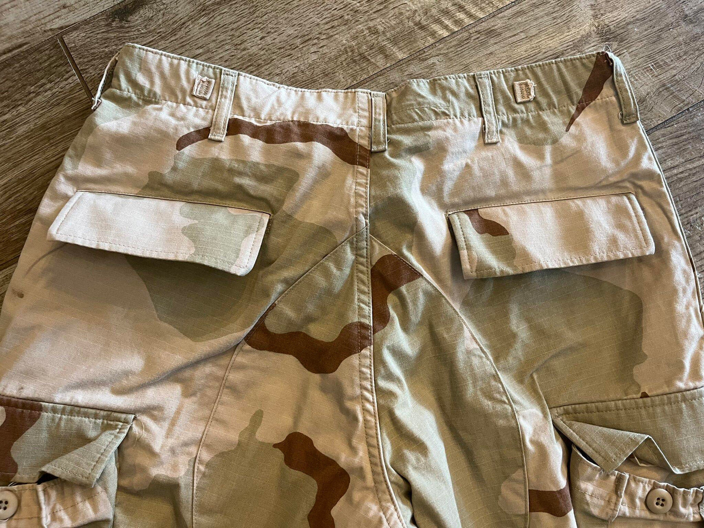 Propper DCU Desert Camo Combat Cargo Pants Medium Regular 50% Nylon 50% Cotton