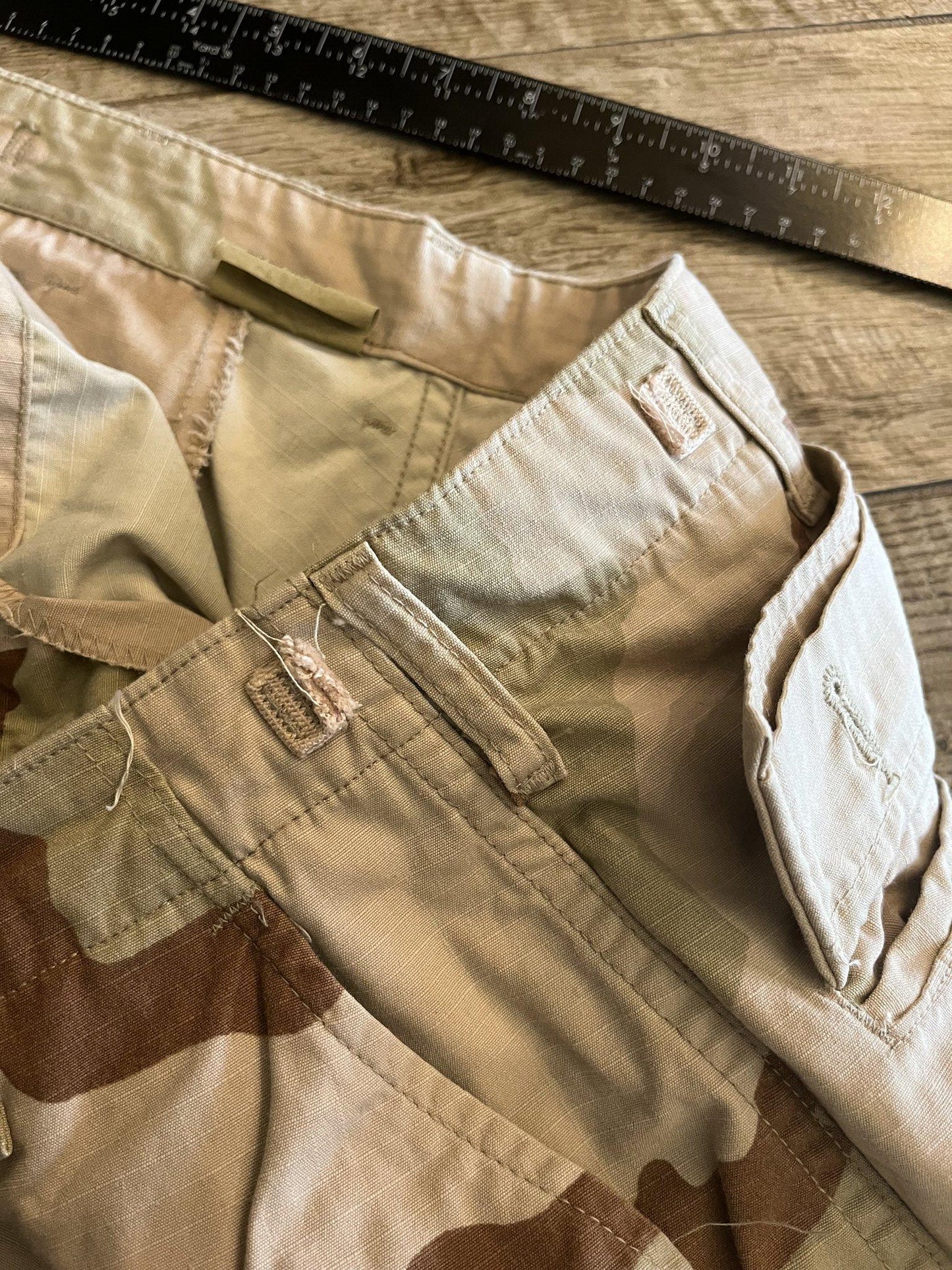 Propper DCU Desert Camo Combat Cargo Pants Medium Regular 50% Nylon 50% Cotton