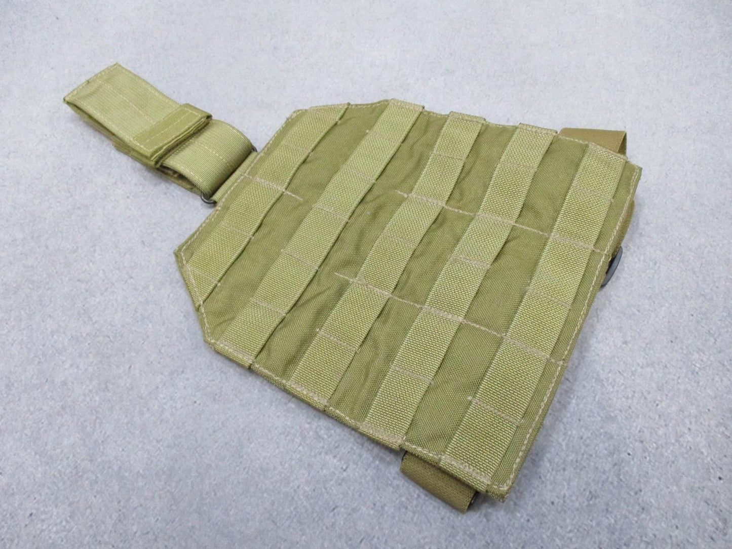 ITW Nexus MOLLE Tactical Pouch Drop Leg Panel Tan Buckle Strap Platform Khaki