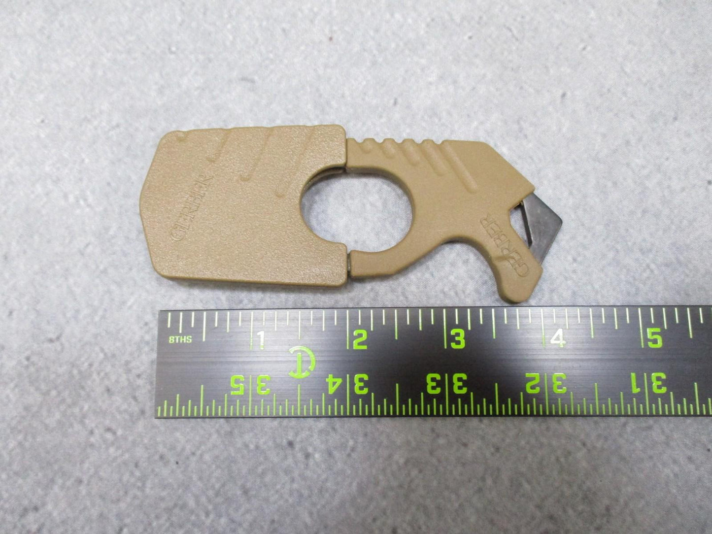 Gerber Strap Cutter Seatbelt Cutter Glass Breaker MOLLE Attachment