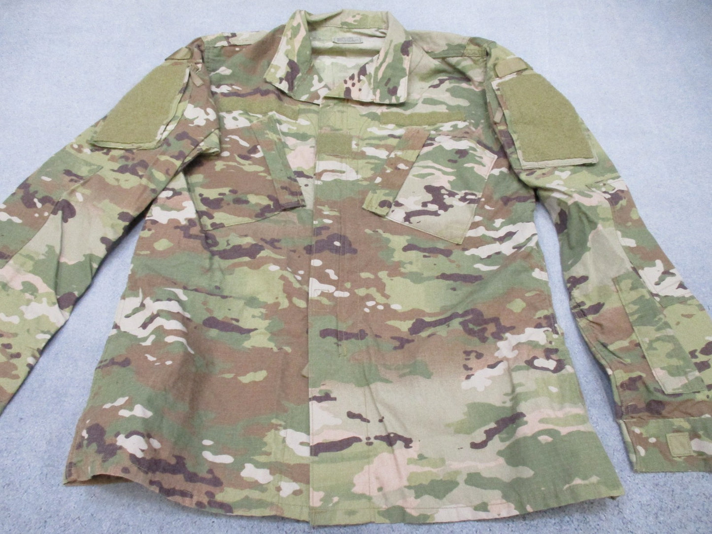 U.S. ARMY ACU Jacket Medium-Long OCP Camo Flame Resistant Combat Uniform Coat