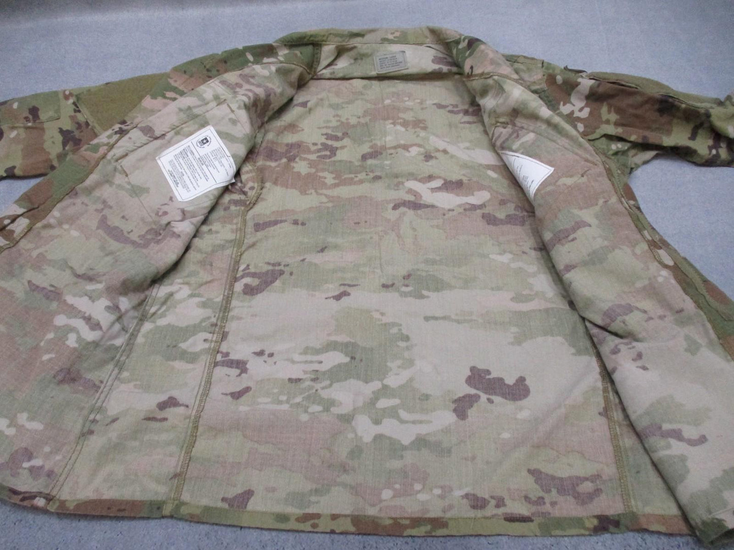 U.S. ARMY ACU Jacket Medium-Long OCP Camo Flame Resistant Combat Uniform Coat
