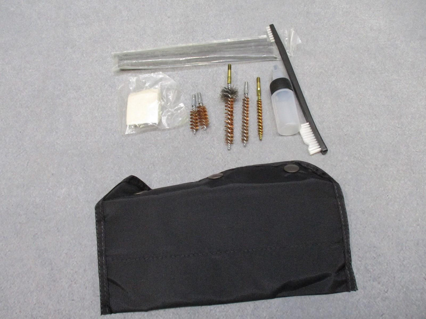 5.56 / .223 Rifle Cleaning Kit Complete w/ Case NOS Military Style Black Pouch