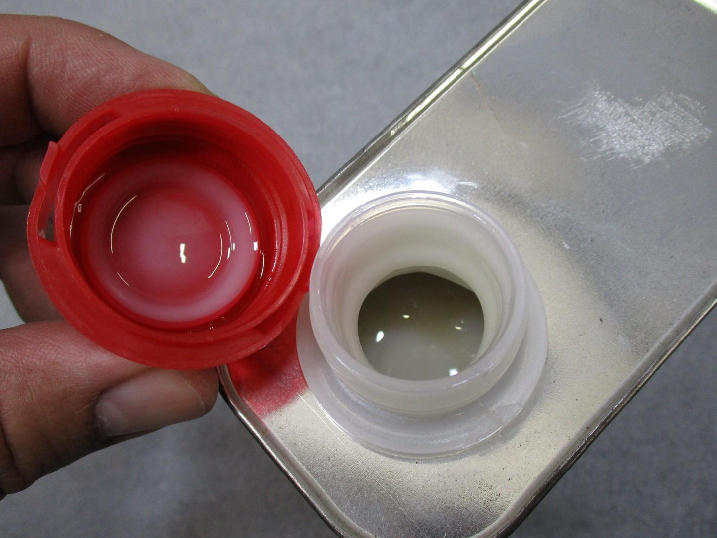 USGI LSA Weapon Lubricant MIL-L-46000C 1 Qt Sentinel NSN 9150-00-687-4241 /0-158