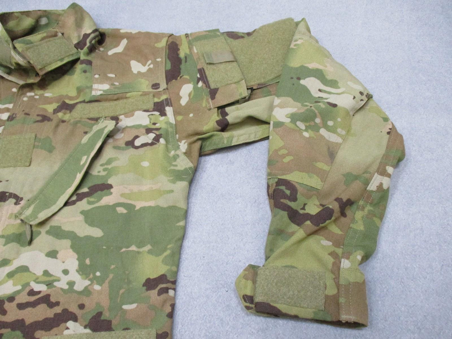 USGI Aviation Scorpion W2 Combat Shirt Top Small Regular Army Aircrew Coat