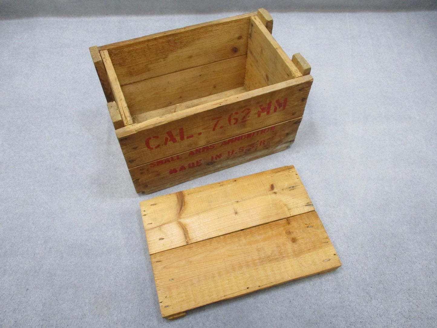 Army Vintage USSR Wooden Crate 7.62 MM Small Arms Ammunition Box w/ Lid