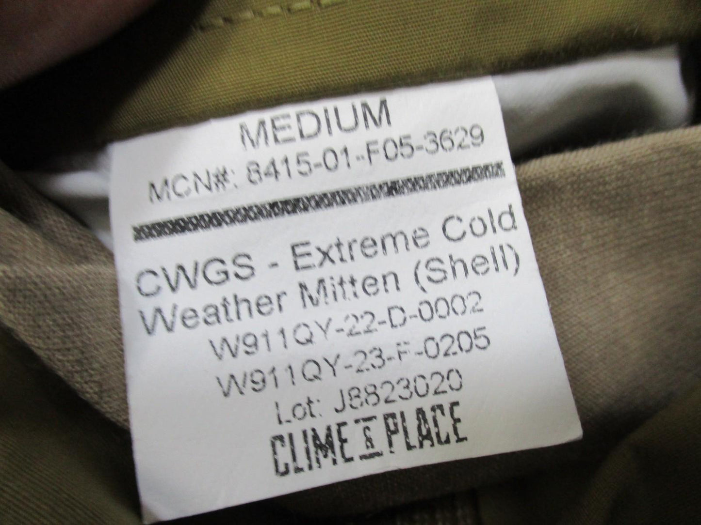 Climb and Place CWGS Extreme Cold Weather Mittens Liner Shell Gore-Tex Medium