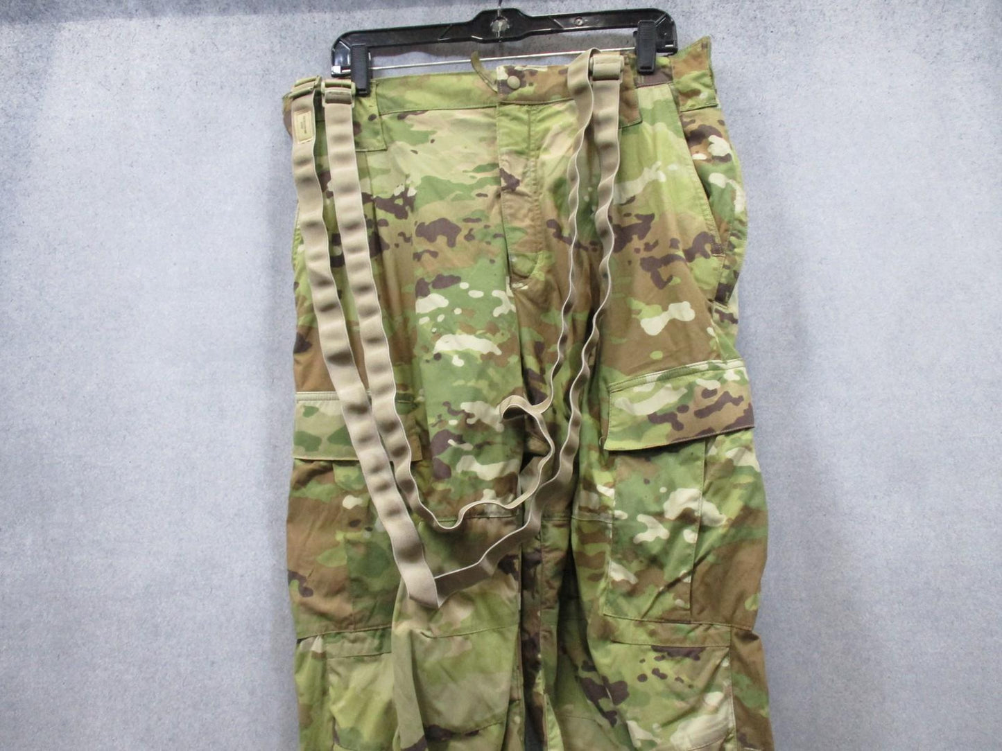 Used MultiCam Combat Pants w/ Suspenders Cargo Pockets Zippered Legs Size 36x30