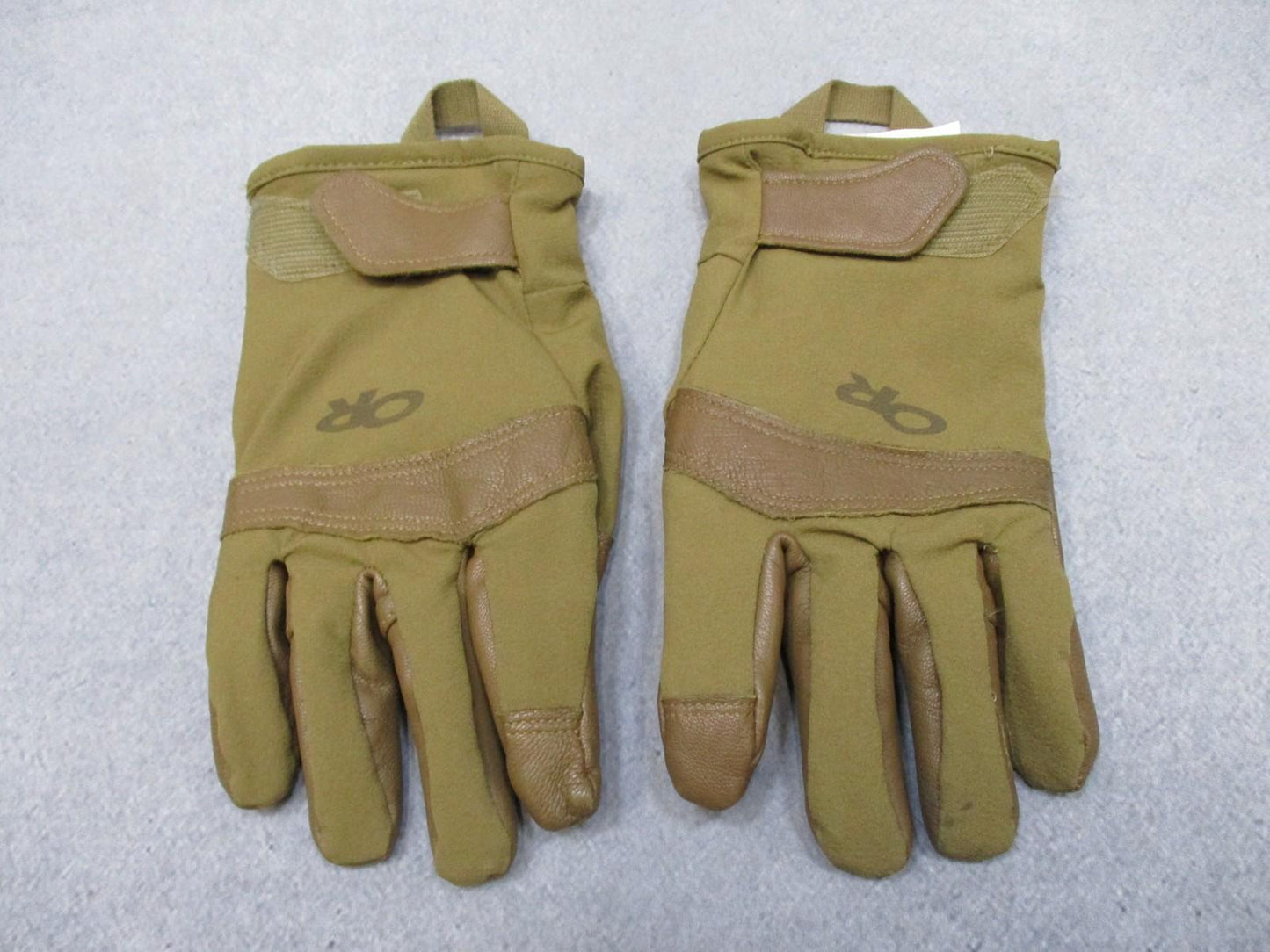 Outdoor Research Convoy Gloves Gore-Tex Leather Palm Size S Men's Used