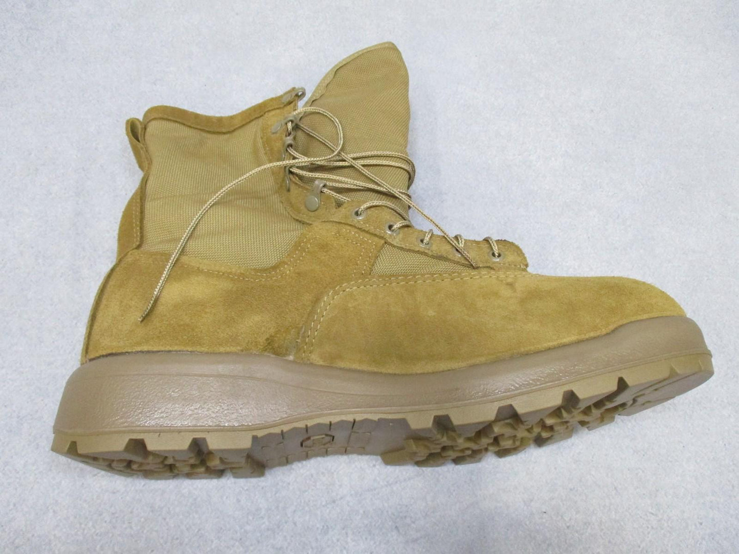 Belleville C755B Cold Weather Boots Size 14R USA Vibram Sole ARMY Coyote Brown