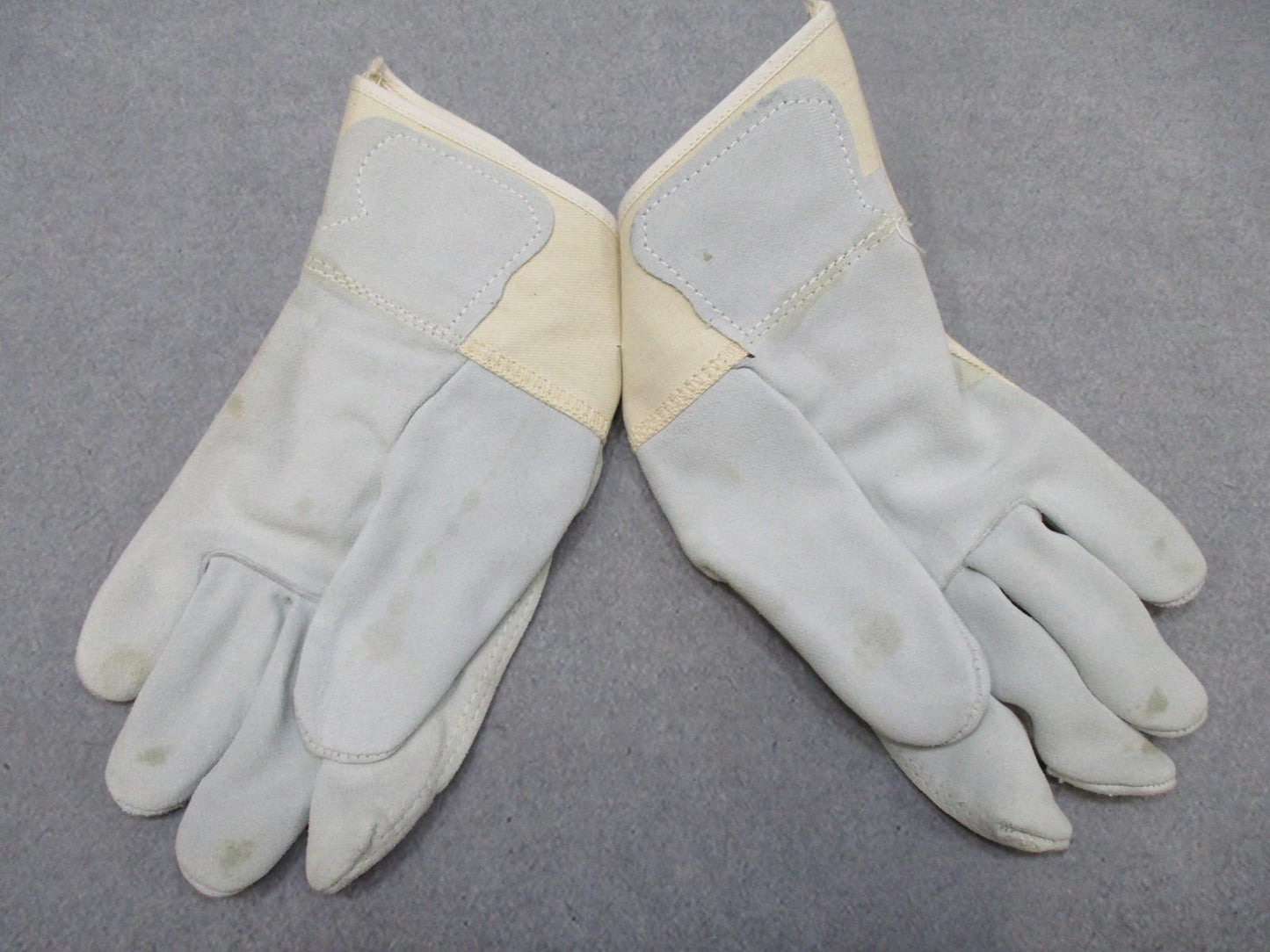 Work Gloves M-USM-12 Canvas Leather Pair Used Good Condition